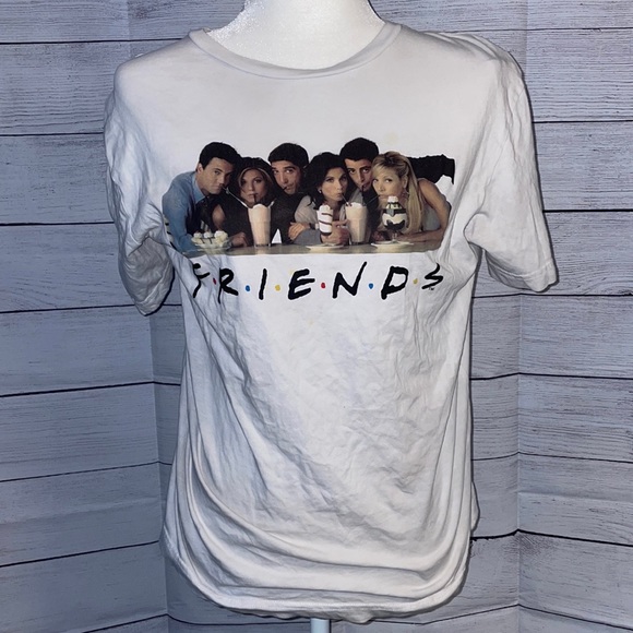 Divided H&M Tops - Graphic Friends White T Shirt